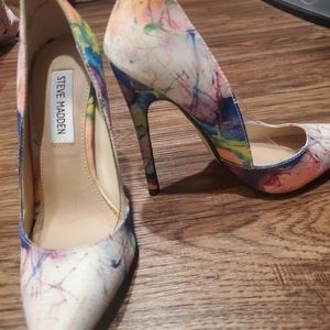 Steve madden pumps